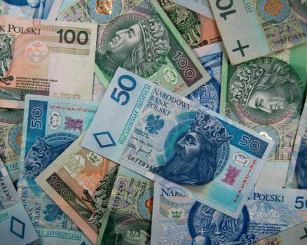Pożyczka hipoteczna w banku czy pozabankowa pożyczka ratalna? Jak sfinansować duże cele finansowe? Pożyczka hipoteczna w banku czy pozabankowa pożyczka ratalna? Jak sfinansować duże cele finansowe?